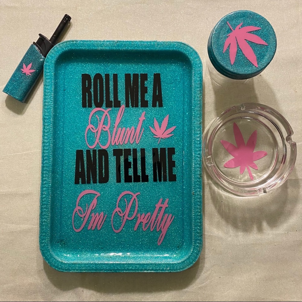 Rolling tray set